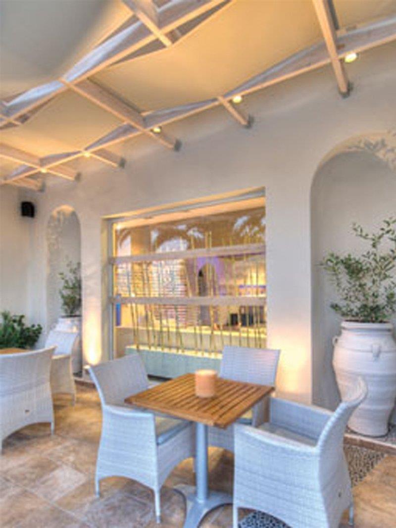 Memories Hotel Monolithos